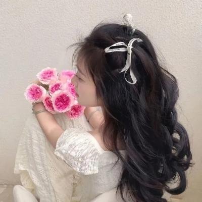 配角